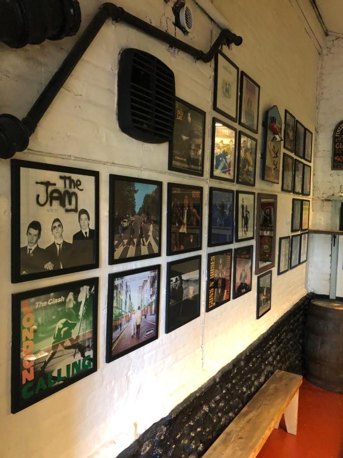 The Crown Inn Smallburgh Esterno foto