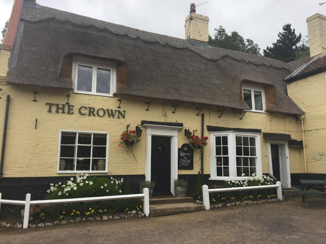 The Crown Inn Smallburgh Esterno foto
