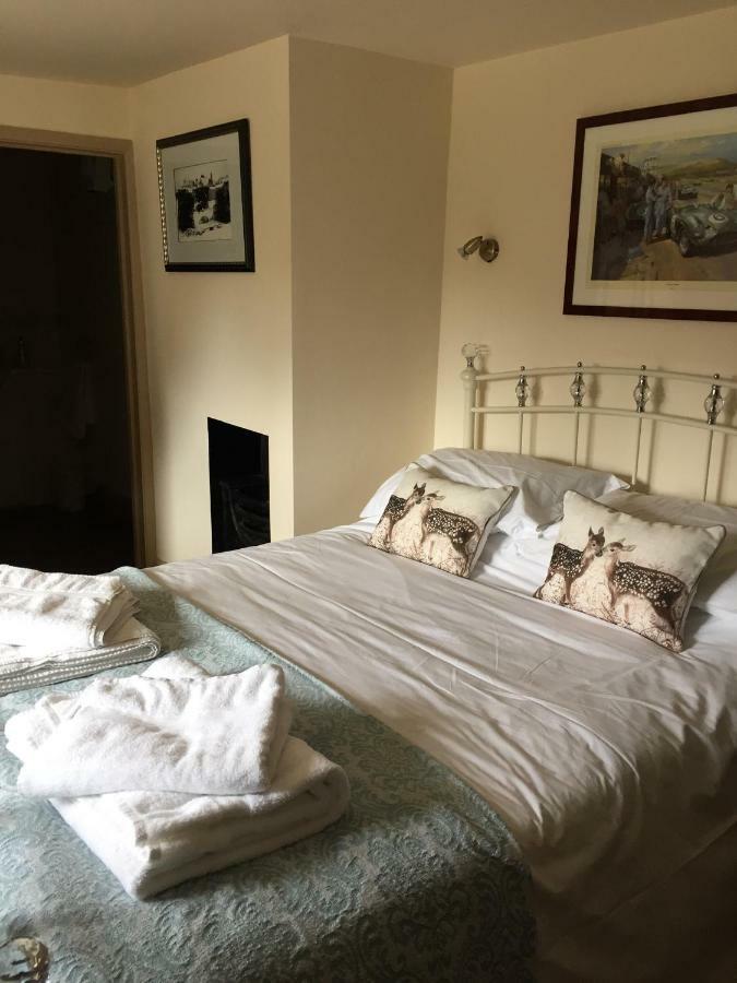 The Crown Inn Smallburgh Esterno foto